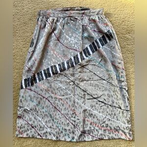 Vintage Susan Burrow 80’s Patterned Gray and Black Women's Skirt